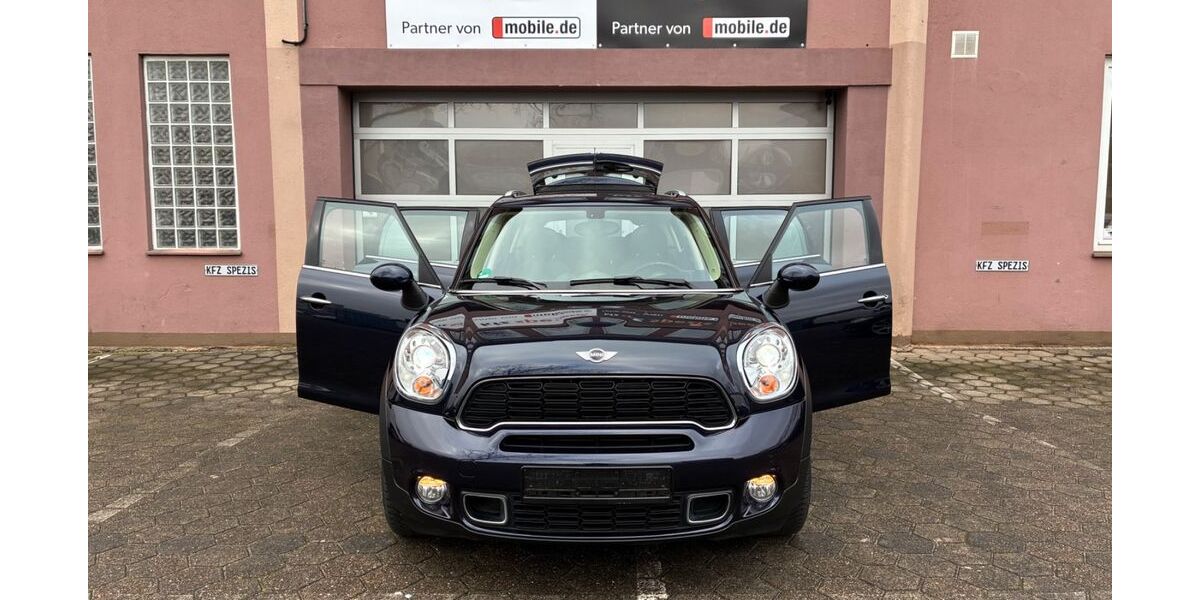Mini Cooper SD Countryman 66.564 km 10.870 &euro; Hamburg 20537