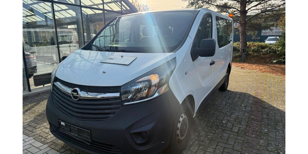 Opel Vivaro 156.993 km 12.490 &euro; Bargteheide 22941
