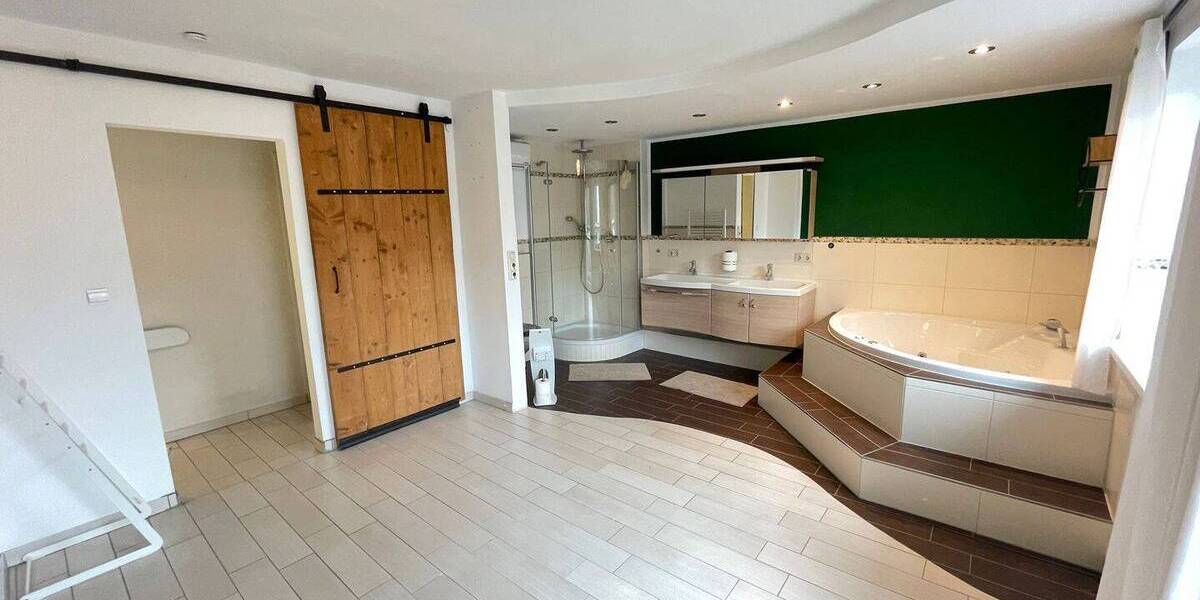 Reihenmittelhaus Hamburg Farmsen-Berne - 3 Zimmer, 105 m&sup2;, 1.650&euro; | Angebot:26798854