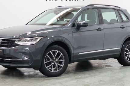 VW Tiguan 59.500 km 25.455 &euro; Appen 25482