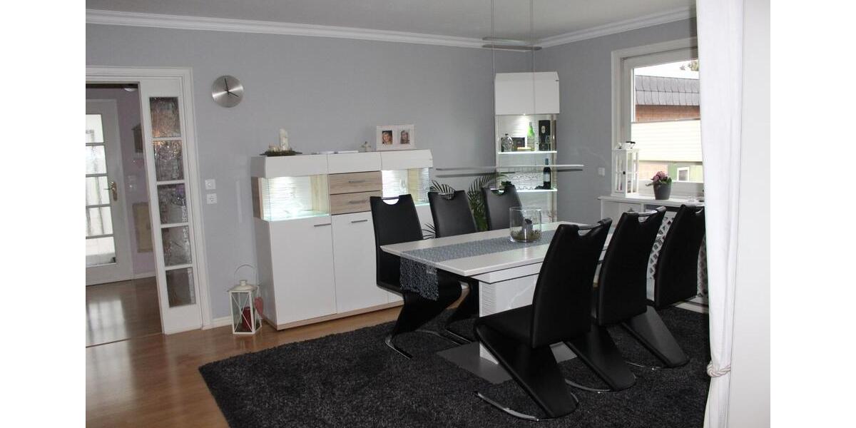 Bungalow Lentföhrden - 5 Zimmer, 150 m&sup2;, 450.000&euro; | Angebot:21240537