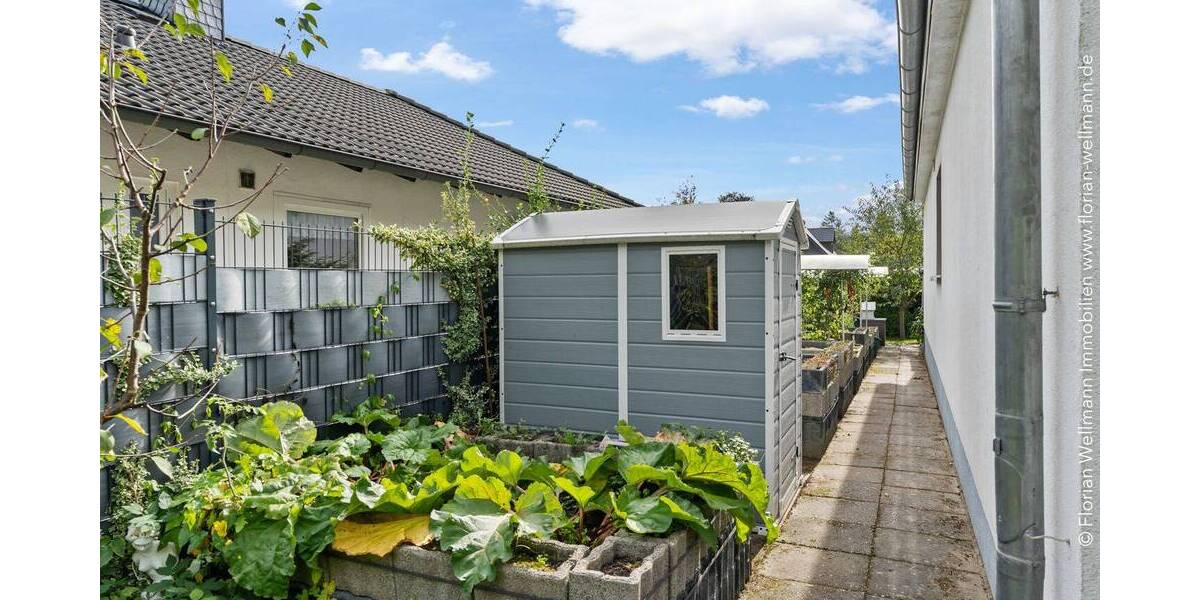 Einfamilienhaus Reinbek - 3 Zimmer, 161 m&sup2;, 670.000&euro; | Angebot:25937607