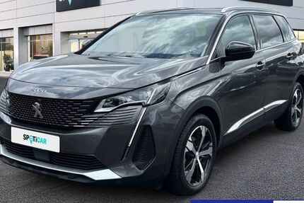 Peugeot 5008 35.518 km 26.990 &euro; Hamburg 22457