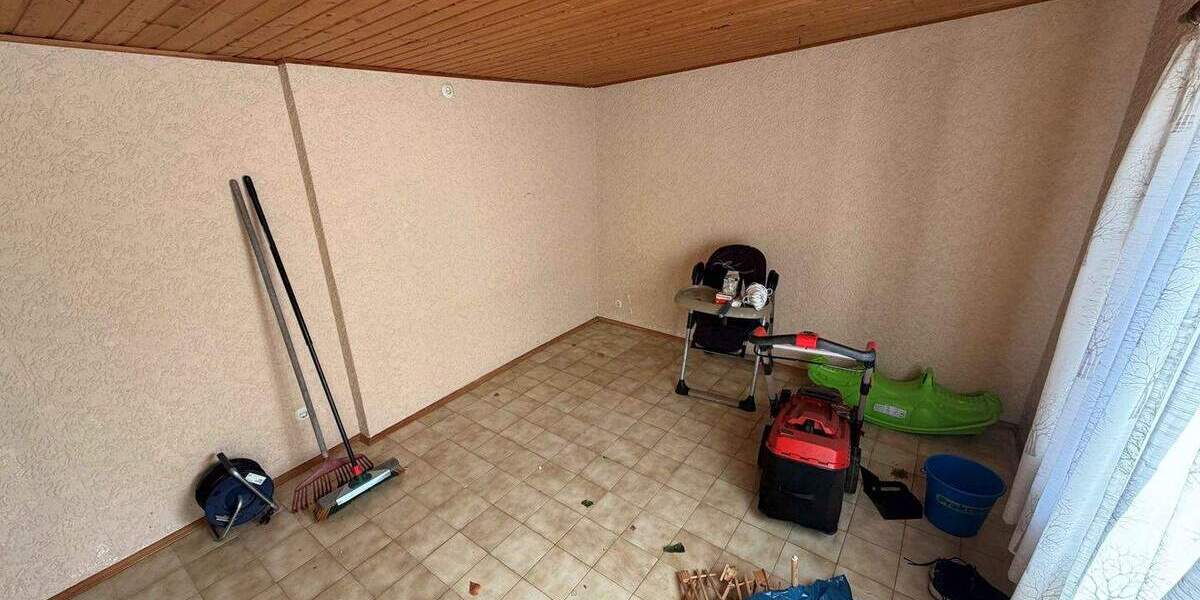 Einfamilienhaus Uetersen - 4 Zimmer, 90 m&sup2;, 280.000&euro; | Angebot:25697870