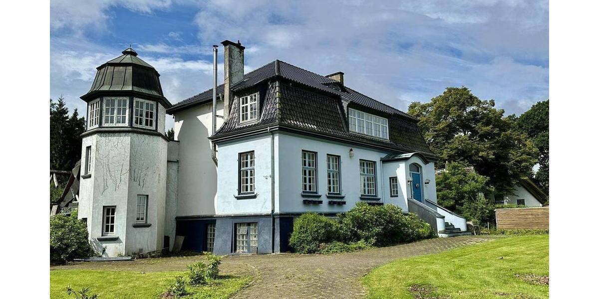 Einfamilienhaus Tremsbüttel - 7 Zimmer, 267 m&sup2;, 850.000&euro; | Angebot:25685881