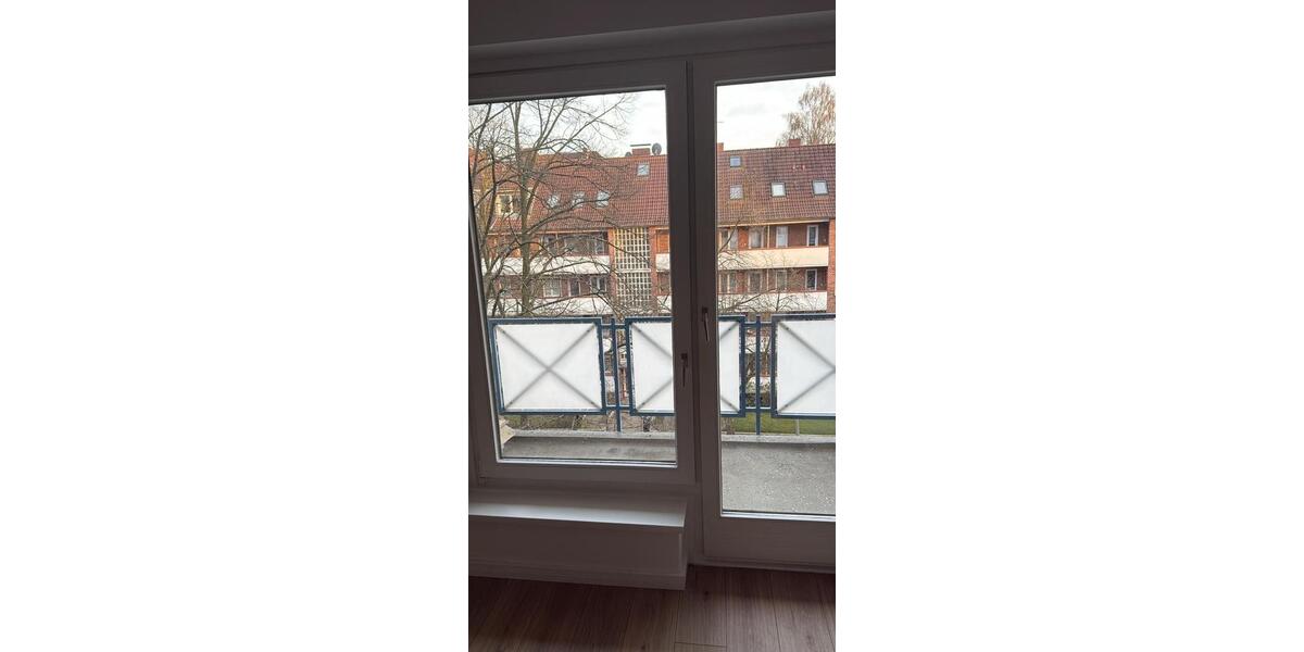 Etagenwohnung Hamburg Winterhude - 3 Zimmer, 65 m&sup2;, 1.400&euro; | Angebot:25876253