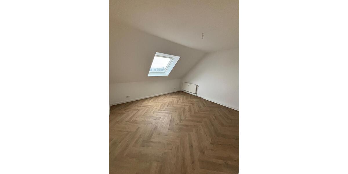Dachgeschoßwohnung Kaltenkirchen - 3 Zimmer, 69 m&sup2;, 1.050&euro; | Angebot:25281147
