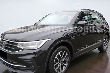 VW Tiguan 42.702 km 28.900 &euro; Hamburg 22179