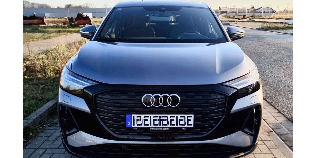 Audi Q4 e-tron 39.100 km 36.990 &euro; Hamburg 22559