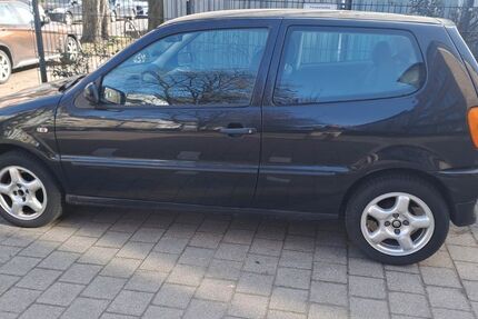 VW Polo 102.900 km 1.500 &euro; HAMBURG 22087