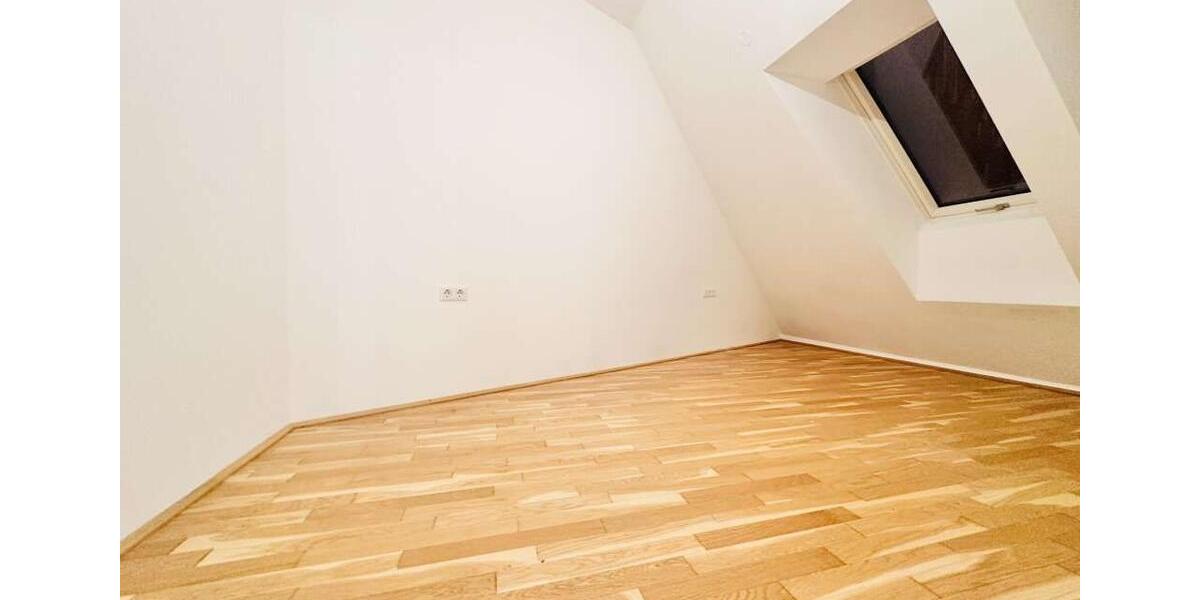 Dachgeschoßwohnung Hamburg Winterhude - 2 Zimmer, 55 m&sup2;, 980&euro; | Angebot:25930897