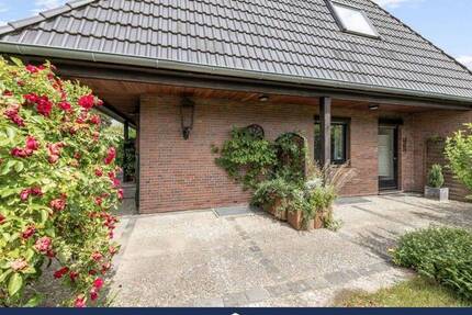 Haus Hamburg / Meiendorf Rahlstedt - 8 Zimmer, 220 m&sup2;, 780.000&euro; | Angebot:25667884