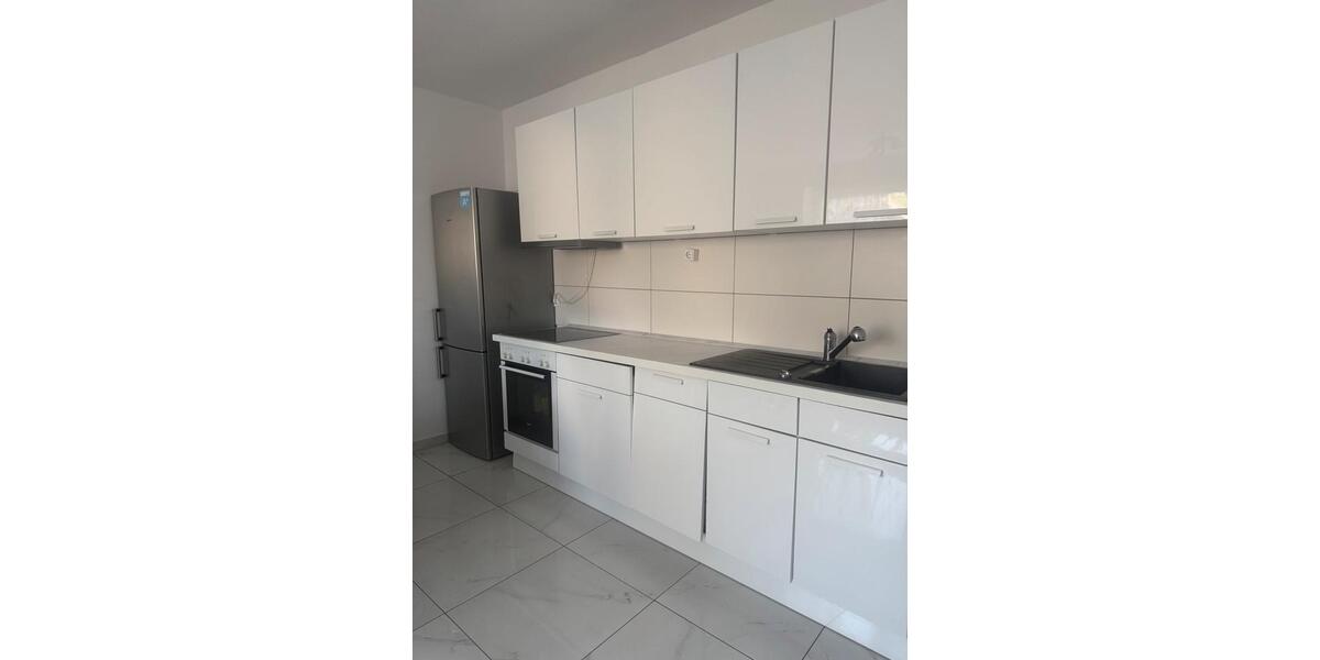 Etagenwohnung Hamburg Wandsbek - 2 Zimmer, 76 m&sup2;, 295.000&euro; | Angebot:25923810