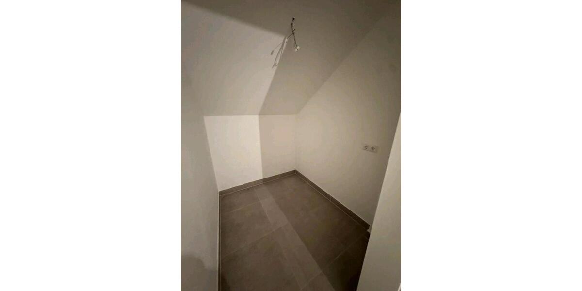 Etagenwohnung Hamburg Alsterdorf - 3 Zimmer, 80 m&sup2;, 1.400&euro; | Angebot:25977874