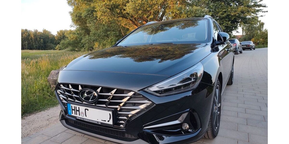 Hyundai i30 42.300 km 19.250 &euro; Hamburg 21031