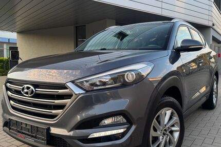 Hyundai TUCSON 146.000 km 12.600 &euro; Pinneberg 25421