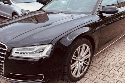 Audi A8 123.000 km 28.900 &euro; Hamburg 20097