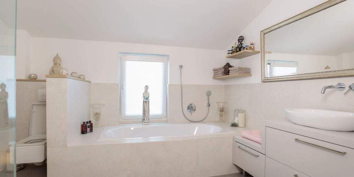 Doppelhaushälfte Hamburg Wellingsbüttel - 5 Zimmer, 112 m&sup2;, 482.400&euro; | Angebot:25698432