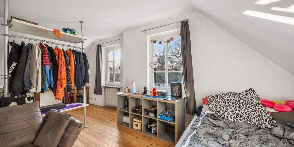 Mehrfamilienhaus, Wohnhaus Hamburg / Rahlstedt Rahlstedt - 8 Zimmer, 292 m&sup2;, 1.098.000&euro; | Angebot:25731148