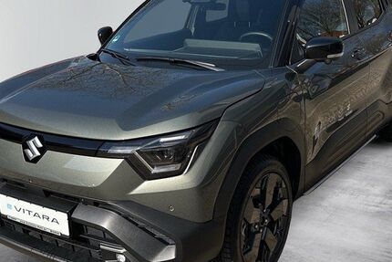 Suzuki e Vitara 2.990 km 35.885 &euro; Hamburg 22041
