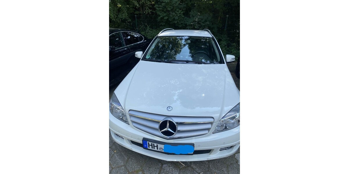 Mercedes-Benz C-Klasse Kombi 108.000 km 8.600 &euro; Hamburg 20038
