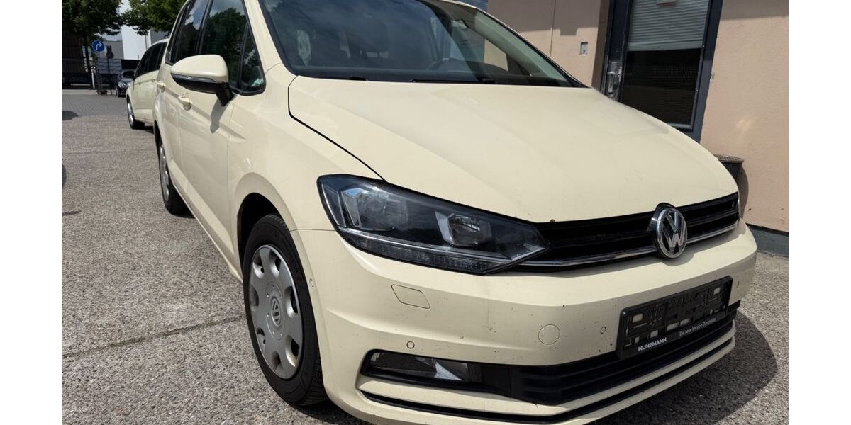 VW Touran 545.000 km 3.490 &euro; Hamburg 22047