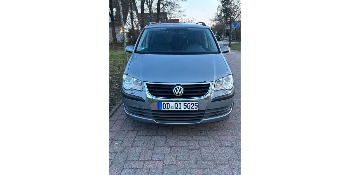 VW Touran 299.999 km 3.250 &euro; Ahrensburg 22926