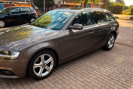Audi A4 244.000 km 7.100 &euro; Pinneberg 25421