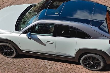 Mazda MX-30 33.934 km 16.444 &euro; Siek 22962