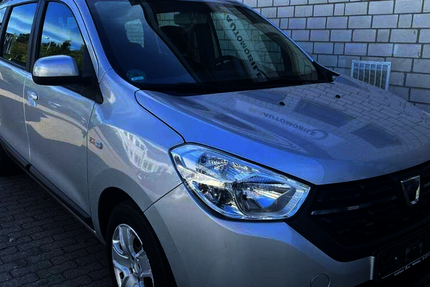 Dacia Lodgy 99.520 km 8.900 &euro; Rellingen 25462
