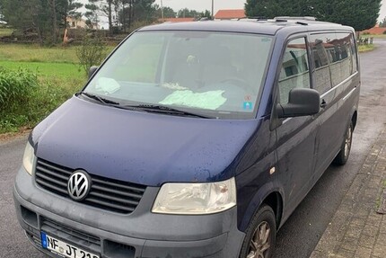 VW T5 Caravelle 280.000 km 13.000 &euro; Halstenbek 25469