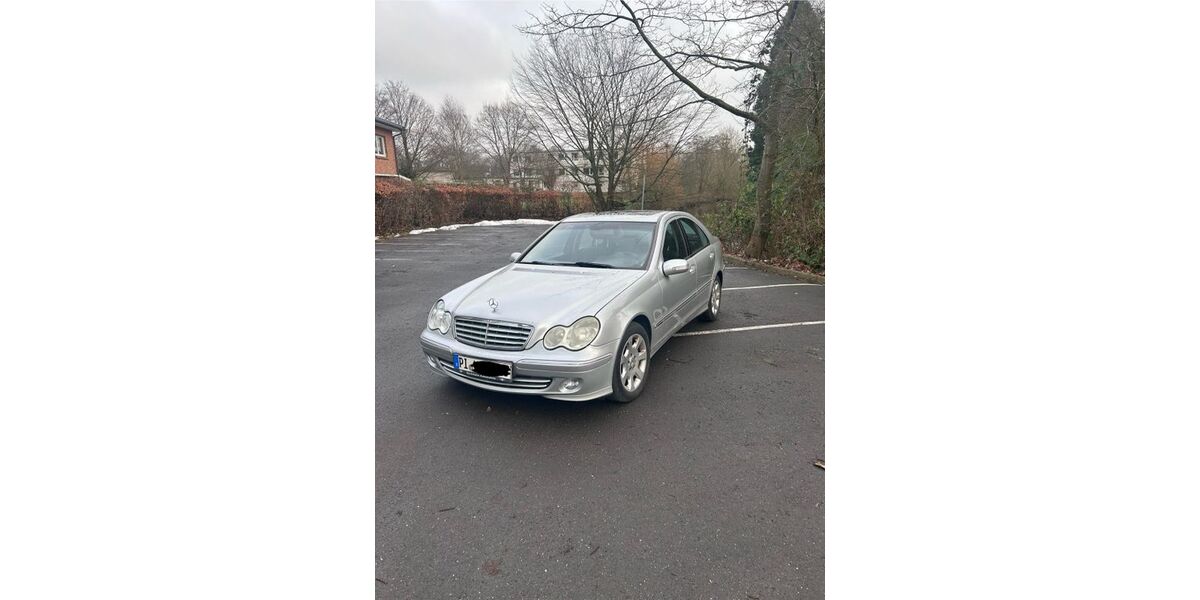 Mercedes-Benz C 220 217.000 km 4.400 &euro; Schenefeld 22869