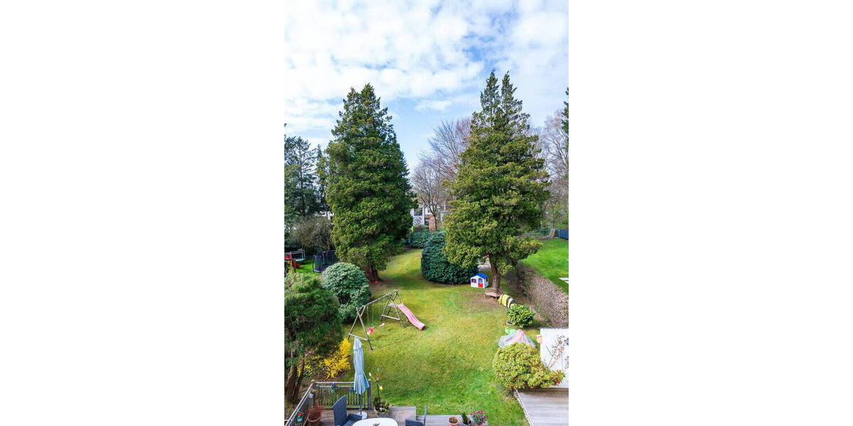 Einfamilienhaus Hamburg Poppenbüttel - 6 Zimmer, 219 m&sup2;, 1.250.000&euro; | Angebot:26053642