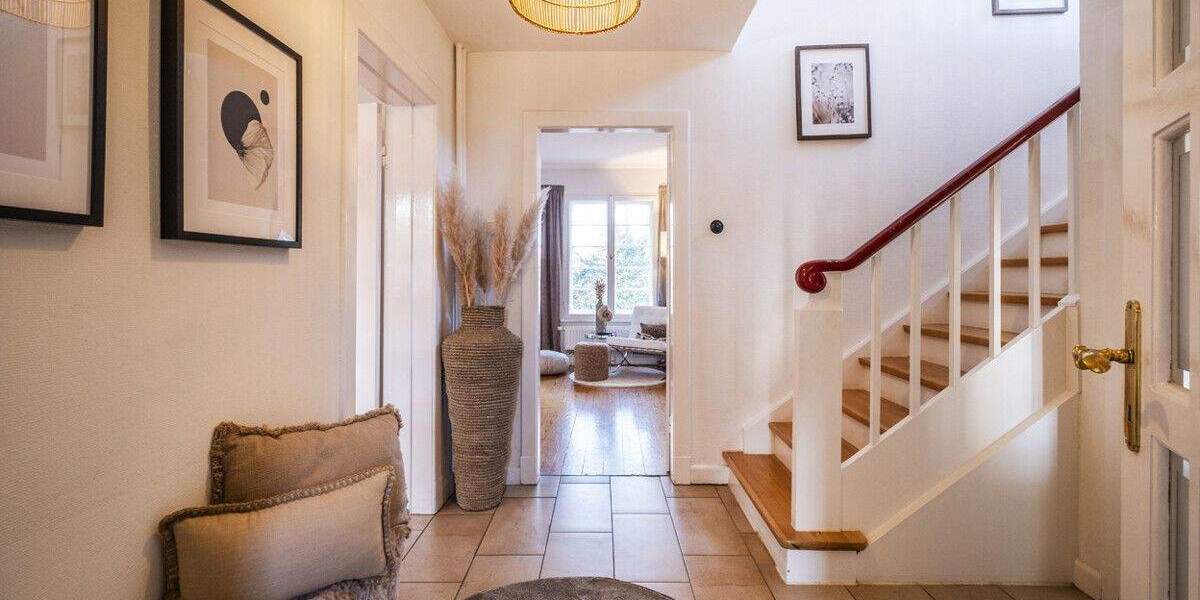 Einfamilienhaus Hamburg Volksdorf - 8 Zimmer, 200 m&sup2;, 1.690.000&euro; | Angebot:25680513