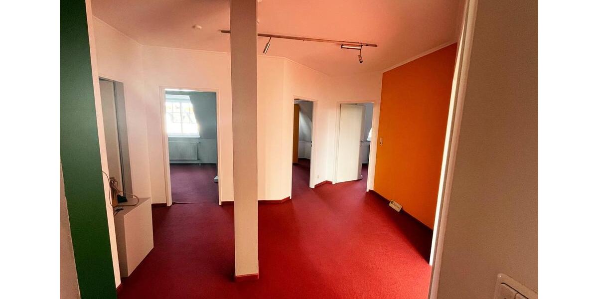 Dachgeschoßwohnung Hamburg Eppendorf - 3.5 Zimmer, 97 m&sup2;, 840.000&euro; | Angebot:26577648