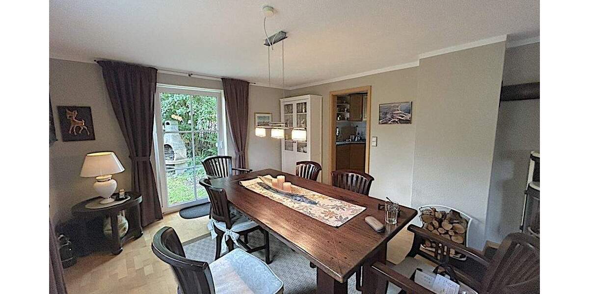 Einfamilienhaus Horst (Holstein) - 7 Zimmer, 216 m&sup2;, 670.000&euro; | Angebot:25726891