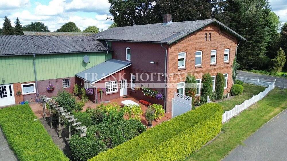 Mehrfamilienhaus, Wohnhaus Hartenholm / Voßhöhlen Voßhöhlen - 5 Zimmer, 175 m&sup2;, 549.000&euro; | Angebot:25700477