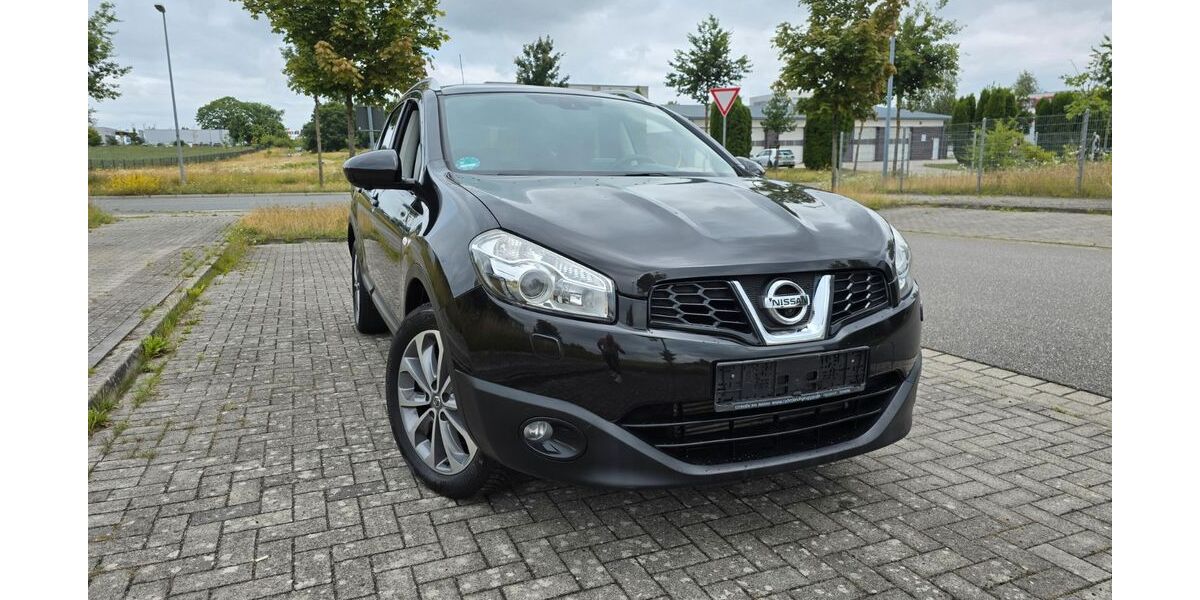 Nissan Qashqai 98.000 km 9.990 &euro; Ahrensburg 22926