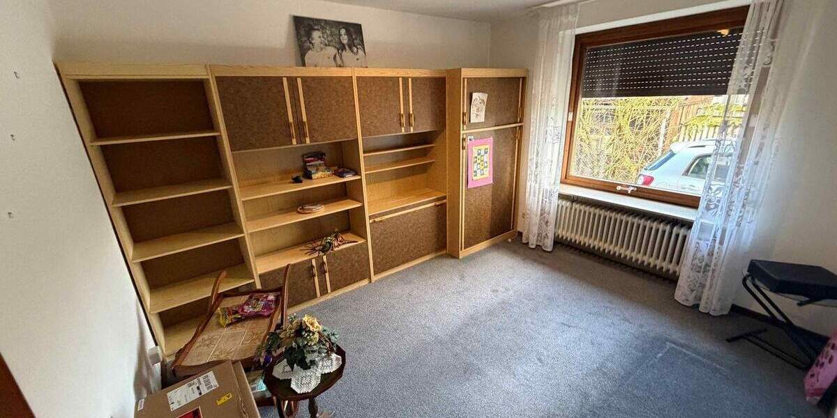 Mehrfamilienhaus, Wohnhaus Heist - 8 Zimmer, 214 m&sup2;, 495.000&euro; | Angebot:25742353