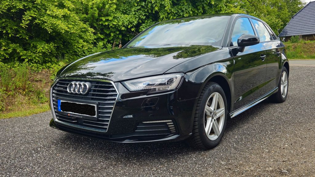 Audi A3 50.200 km 19.100 &euro; Schmalfeld 24640