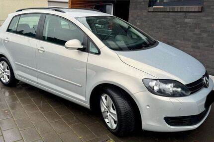 VW Golf Plus 89.760 km 6.900 &euro; Hamburg 22589