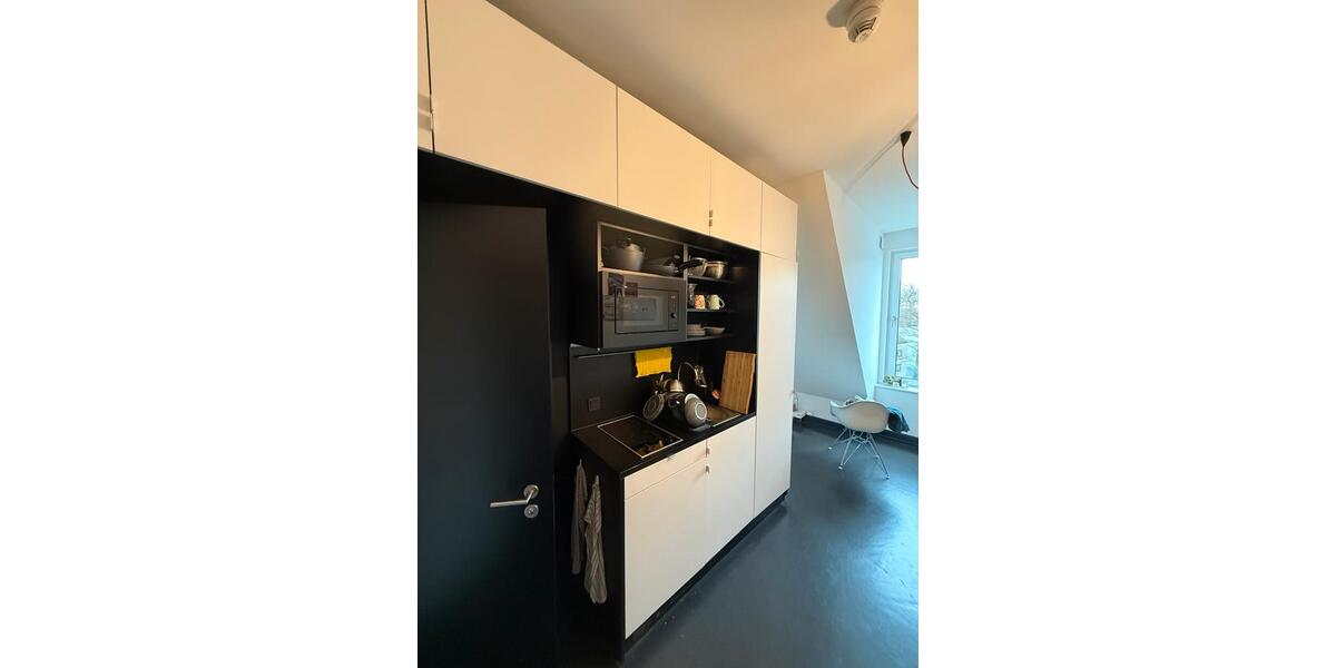 Dachgeschoßwohnung Hamburg Wandsbek - 1 Zimmer, 21 m&sup2;, 895&euro; | Angebot:25893160