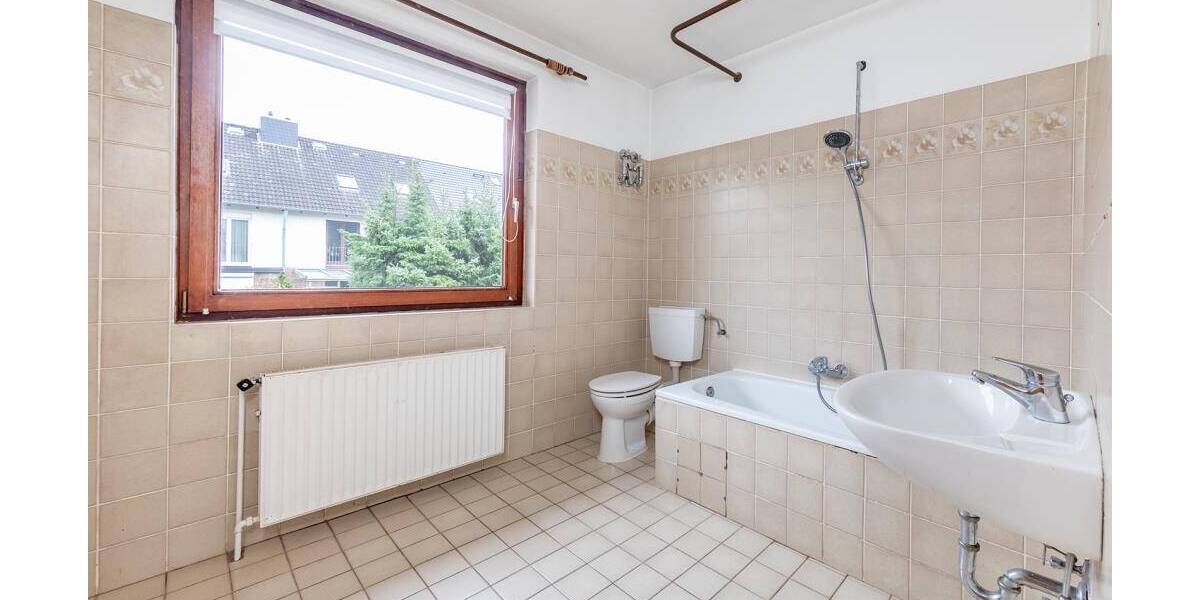 Reihenmittelhaus Glinde - 4 Zimmer, 104 m&sup2;, 425.000&euro; | Angebot:25927127