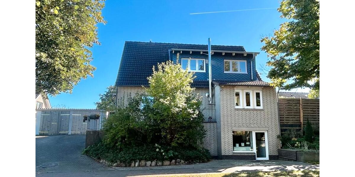 Einfamilienhaus Bad Oldesloe - 6 Zimmer, 129 m&sup2;, 435.000&euro; | Angebot:27153457
