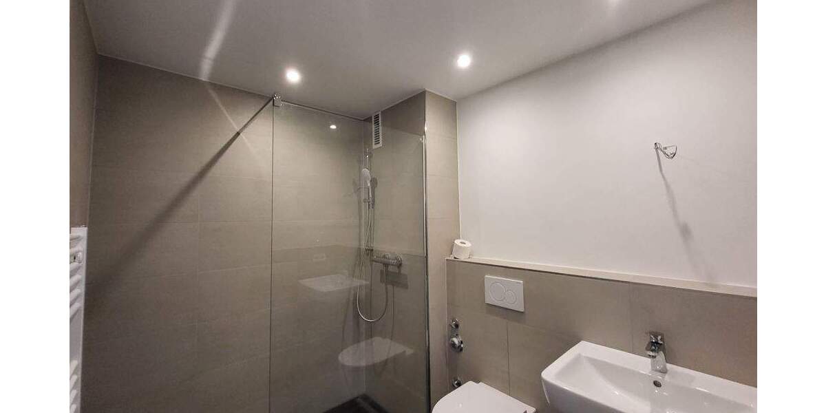 Etagenwohnung Hamburg Niendorf - 2 Zimmer, 65 m&sup2;, 329.000&euro; | Angebot:25701333