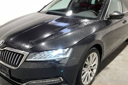 Skoda Superb 193.000 km 19.450 &euro; Norderstedt 22848