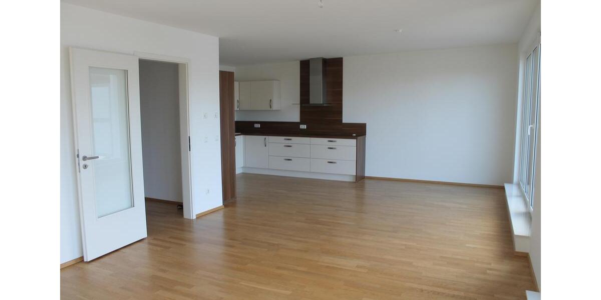 Etagenwohnung Hamburg Groß Borstel - 2 Zimmer, 84 m&sup2;, 1.179&euro; | Angebot:25718735