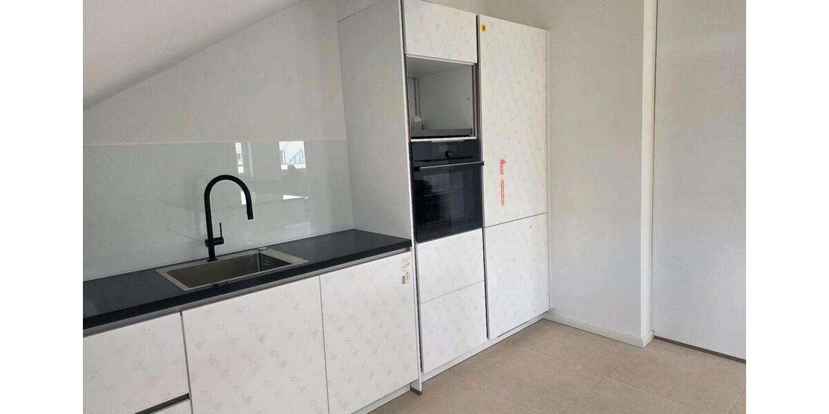 Dachgeschoßwohnung Norderstedt Friedrichsgabe - 3 Zimmer, 84 m&sup2;, 1.790&euro; | Angebot:25948582