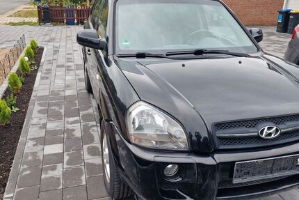 Hyundai TUCSON 145.158 km 2.500 &euro; Pinneberg 25421