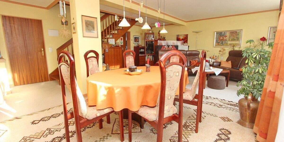 Reihenmittelhaus Bönningstedt - 4 Zimmer, 116 m&sup2;, 379.000&euro; | Angebot:25700614